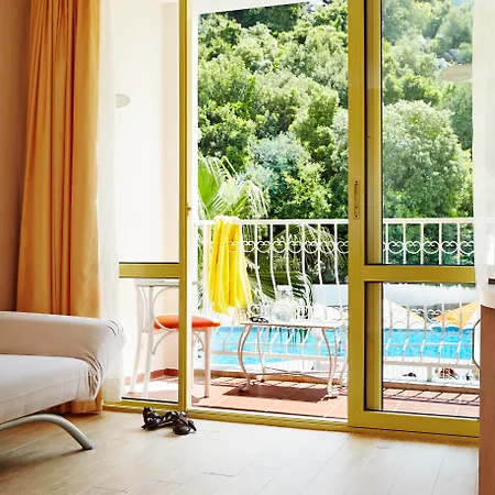Otel Mirage World