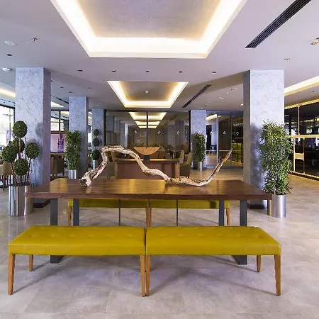 Otel Mirage World İçmeler