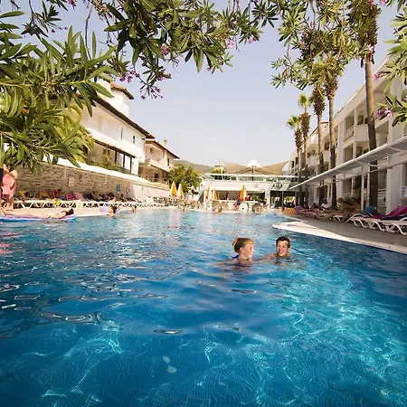 Mirage World Otel 4*