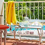 Hotel Mirage World 4*