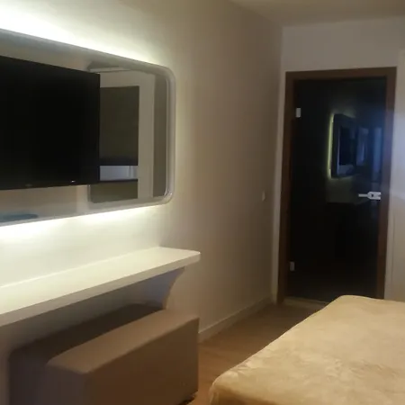 Mirage World Ичмелер