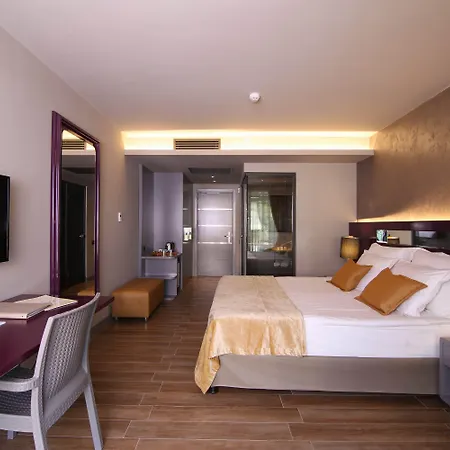 Mirage World Ичмелер