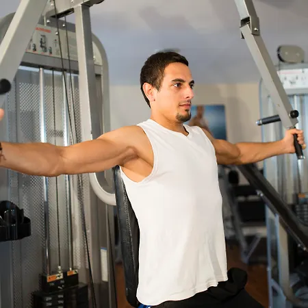 Mirage World Отель