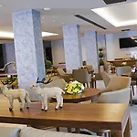 Mirage World 酒店 伊丘美勒